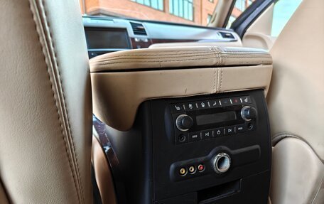 Cadillac Escalade III, 2007 год, 1 190 000 рублей, 16 фотография