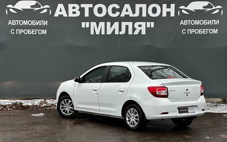 Renault Logan II, 2017 год, 750 000 рублей, 3 фотография