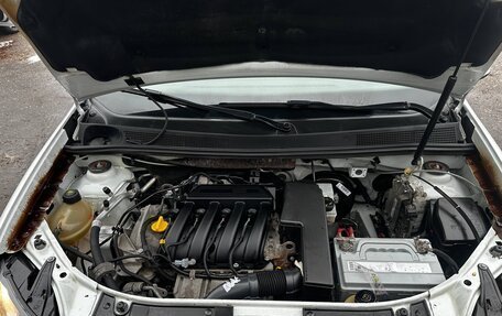 Renault Logan II, 2017 год, 750 000 рублей, 18 фотография