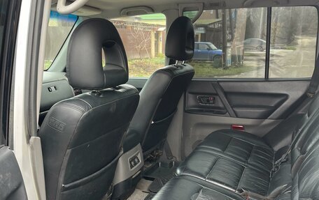 Mitsubishi Pajero III рестайлинг, 2002 год, 485 000 рублей, 3 фотография