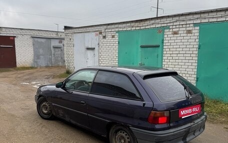 Opel Astra F, 1995 год, 60 000 рублей, 6 фотография