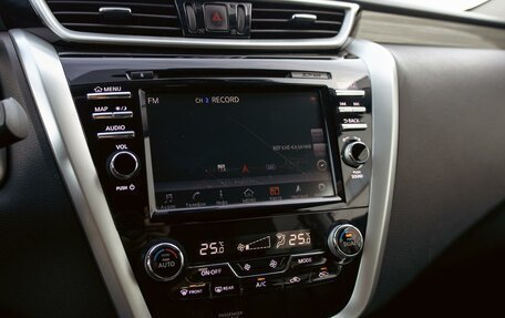 Nissan Murano, 2017 год, 2 395 000 рублей, 15 фотография