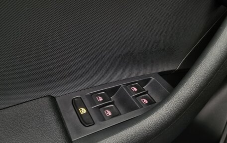 Volkswagen Polo VI (EU Market), 2021 год, 1 640 000 рублей, 9 фотография