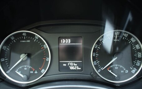 Skoda Octavia, 2011 год, 1 100 000 рублей, 10 фотография