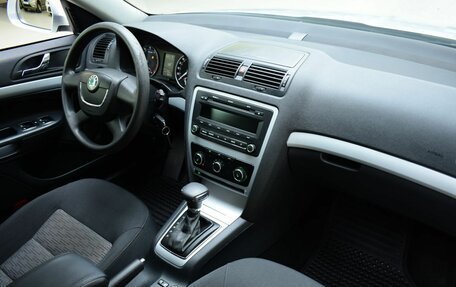 Skoda Octavia, 2011 год, 1 100 000 рублей, 14 фотография