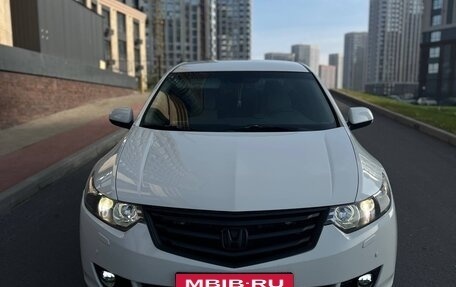 Honda Accord VIII рестайлинг, 2008 год, 1 050 000 рублей, 2 фотография