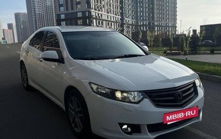 Honda Accord VIII рестайлинг, 2008 год, 1 050 000 рублей, 3 фотография