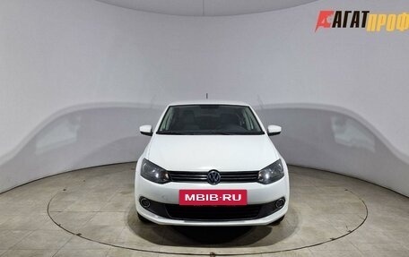 Volkswagen Polo VI (EU Market), 2014 год, 800 000 рублей, 2 фотография