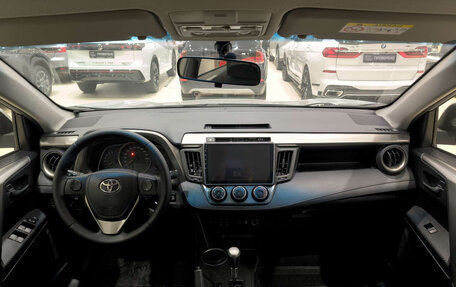 Toyota RAV4, 2015 год, 1 920 000 рублей, 18 фотография