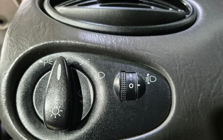 Ford Focus IV, 2004 год, 286 000 рублей, 19 фотография