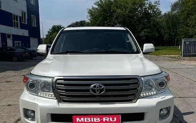 Toyota Land Cruiser 200, 2014 год, 3 700 000 рублей, 1 фотография