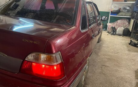 Daewoo Nexia I рестайлинг, 2004 год, 110 000 рублей, 5 фотография