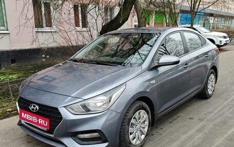 Hyundai Solaris II рестайлинг, 2017 год, 1 225 000 рублей, 3 фотография