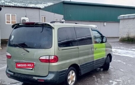 Hyundai Starex I рестайлинг, 2003 год, 380 000 рублей, 4 фотография