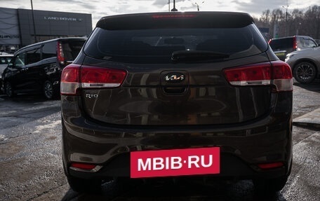 KIA Rio III рестайлинг, 2017 год, 1 049 000 рублей, 6 фотография