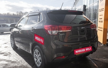 KIA Rio III рестайлинг, 2017 год, 1 049 000 рублей, 5 фотография