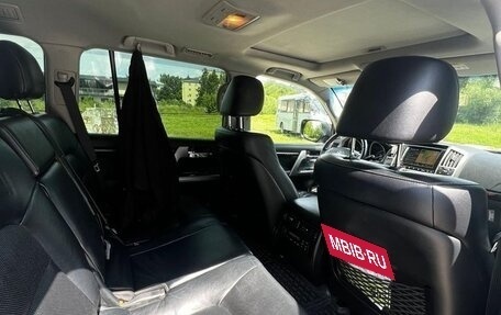 Toyota Land Cruiser 200, 2014 год, 3 700 000 рублей, 4 фотография