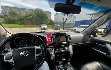 Toyota Land Cruiser 200, 2014 год, 3 700 000 рублей, 11 фотография