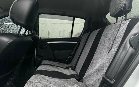 Renault Sandero I, 2013 год, 749 000 рублей, 15 фотография