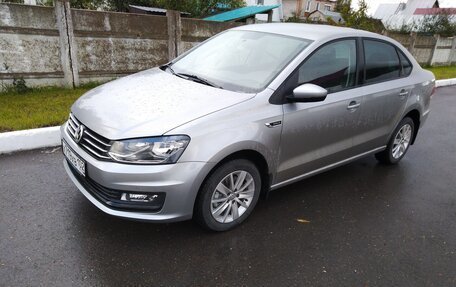 Volkswagen Polo VI (EU Market), 2019 год, 1 400 000 рублей, 2 фотография