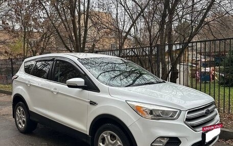 Ford Kuga III, 2017 год, 1 400 000 рублей, 2 фотография