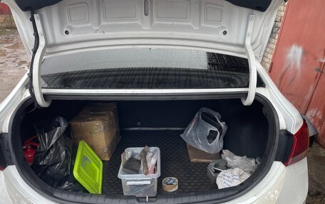 Hyundai Solaris II рестайлинг, 2017 год, 1 300 000 рублей, 12 фотография