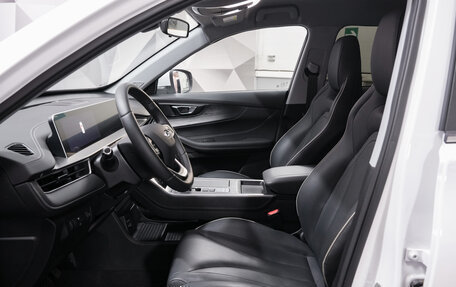 Chery Tiggo 4 I рестайлинг, 2025 год, 1 995 000 рублей, 10 фотография