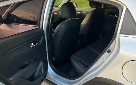 KIA Rio IV, 2021 год, 1 690 000 рублей, 18 фотография