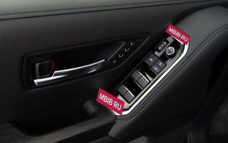 Toyota Land Cruiser, 2024 год, 12 990 000 рублей, 20 фотография