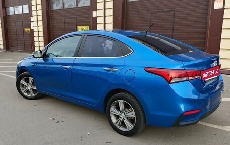 Hyundai Solaris II рестайлинг, 2019 год, 1 050 000 рублей, 5 фотография