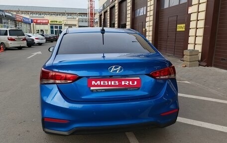 Hyundai Solaris II рестайлинг, 2019 год, 1 050 000 рублей, 3 фотография