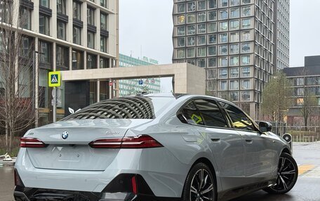 BMW 5 серия, 2023 год, 7 598 000 рублей, 7 фотография