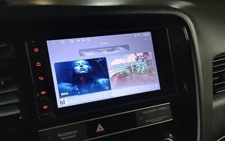 Mitsubishi Outlander III рестайлинг 3, 2019 год, 2 100 000 рублей, 28 фотография