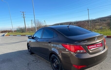 Hyundai Solaris II рестайлинг, 2016 год, 550 000 рублей, 6 фотография