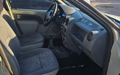 Renault Logan I, 2005 год, 249 000 рублей, 6 фотография