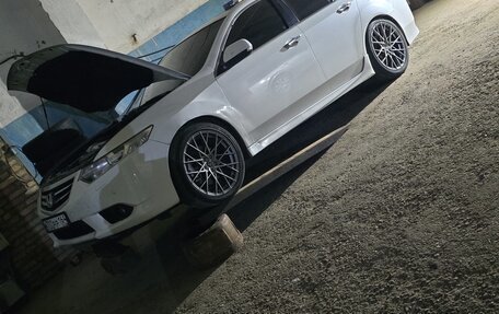 Honda Accord VIII рестайлинг, 2012 год, 1 595 000 рублей, 10 фотография