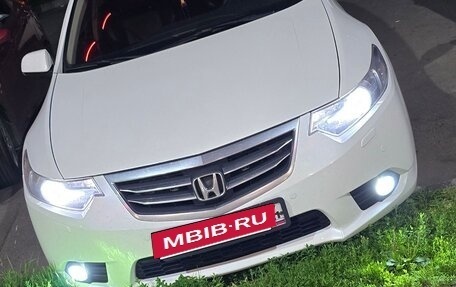 Honda Accord VIII рестайлинг, 2012 год, 1 595 000 рублей, 14 фотография