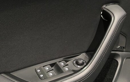 Skoda Superb III рестайлинг, 2019 год, 3 250 000 рублей, 14 фотография