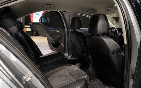 Skoda Superb III рестайлинг, 2019 год, 3 250 000 рублей, 22 фотография