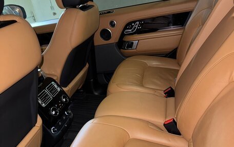 Land Rover Range Rover IV рестайлинг, 2021 год, 7 800 000 рублей, 9 фотография