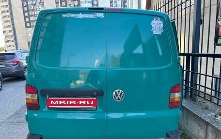 Volkswagen Transporter T5 рестайлинг, 2008 год, 1 050 000 рублей, 10 фотография