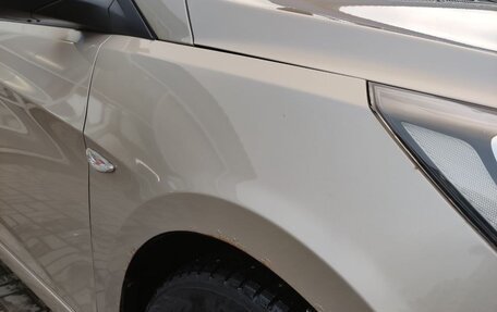 Hyundai Solaris II рестайлинг, 2011 год, 890 000 рублей, 10 фотография