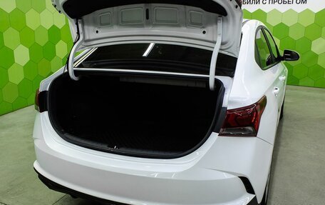 Hyundai Solaris II рестайлинг, 2020 год, 1 600 000 рублей, 24 фотография