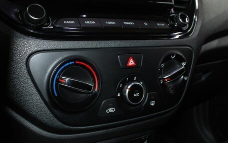 Hyundai Solaris II рестайлинг, 2020 год, 1 600 000 рублей, 19 фотография