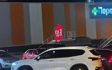 Hyundai Santa Fe IV, 2019 год, 1 750 000 рублей, 3 фотография