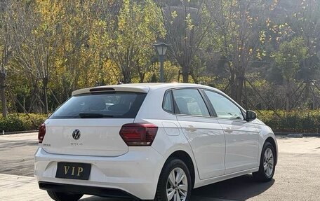 Volkswagen Polo, 2022 год, 1 300 000 рублей, 7 фотография