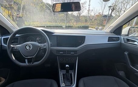 Volkswagen Polo, 2022 год, 1 300 000 рублей, 9 фотография