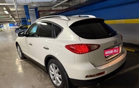 Infiniti QX50 I рестайлинг, 2014 год, 2 000 000 рублей, 10 фотография