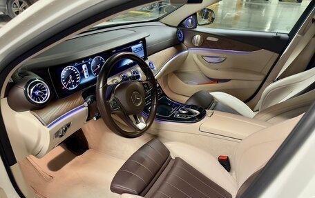 Mercedes-Benz E-Класс, 2018 год, 4 950 000 рублей, 15 фотография