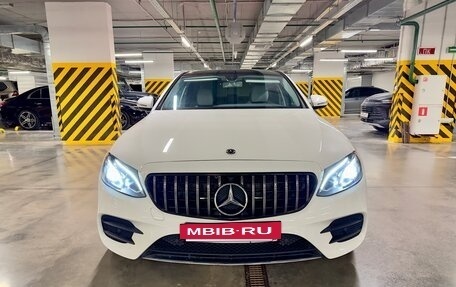 Mercedes-Benz E-Класс, 2018 год, 4 950 000 рублей, 8 фотография